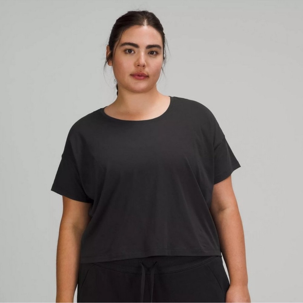 lululemon athletica Black Short Sleeve Tee 14 new
